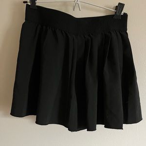 SHEIN black pleated tennis skirt / skort